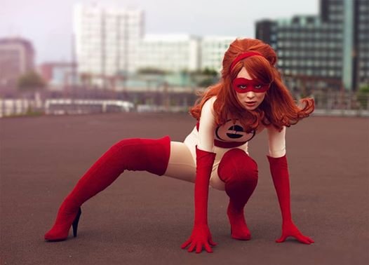 Elastic redhead cosplay girl